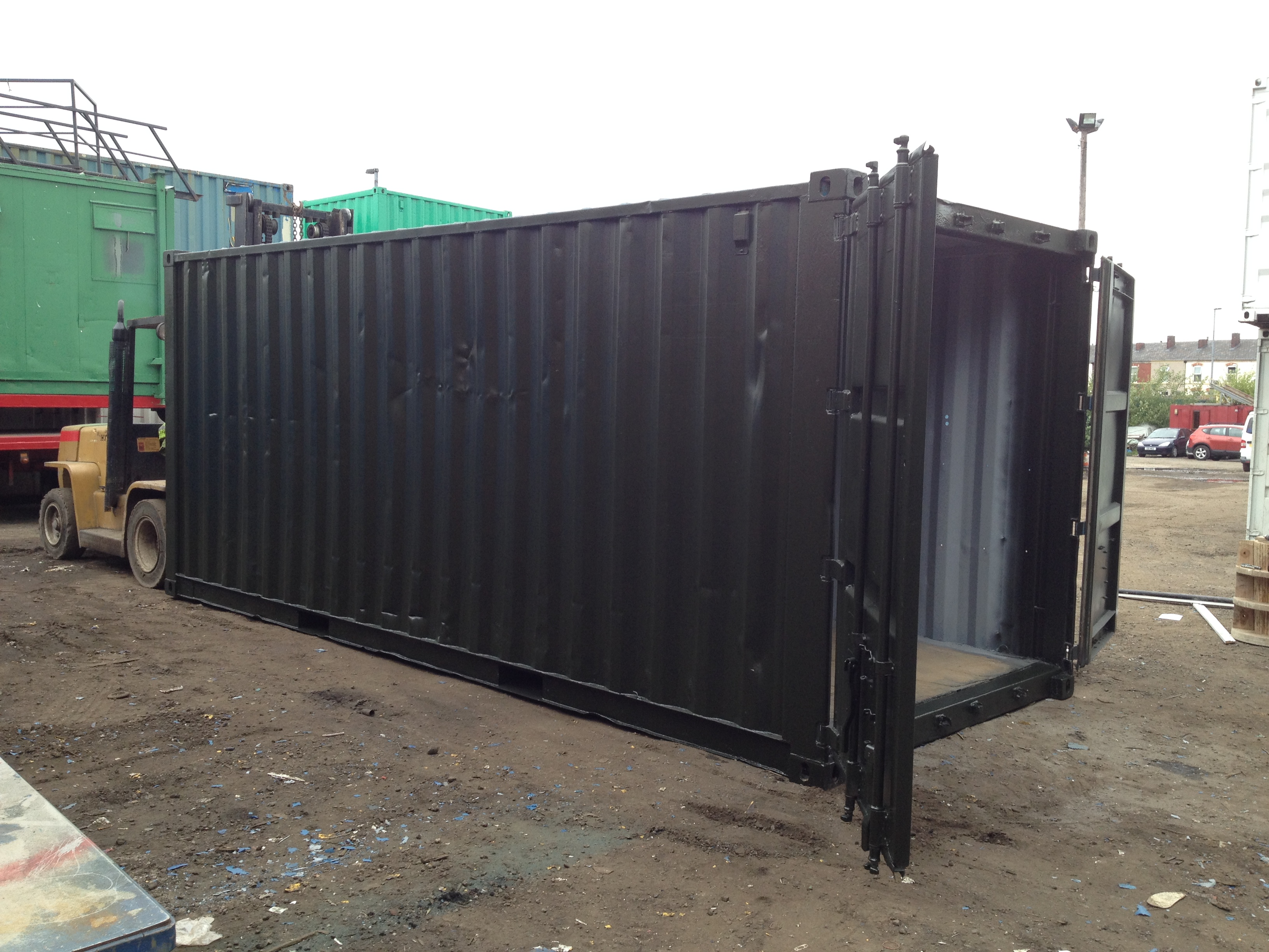 20ft x 8ft Green Used Storage Container www.globalshippingcontainers