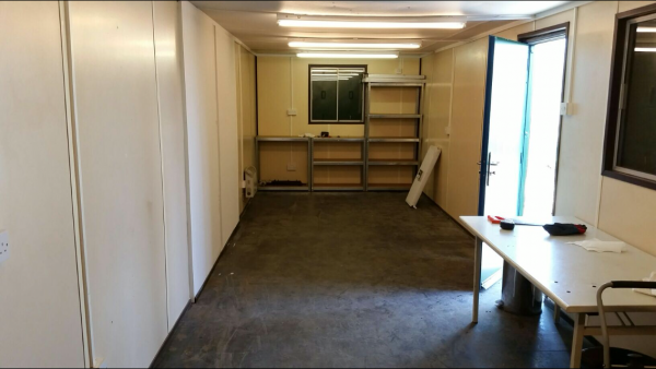32ft x 8ft Fully clad, fully insulated portable office
